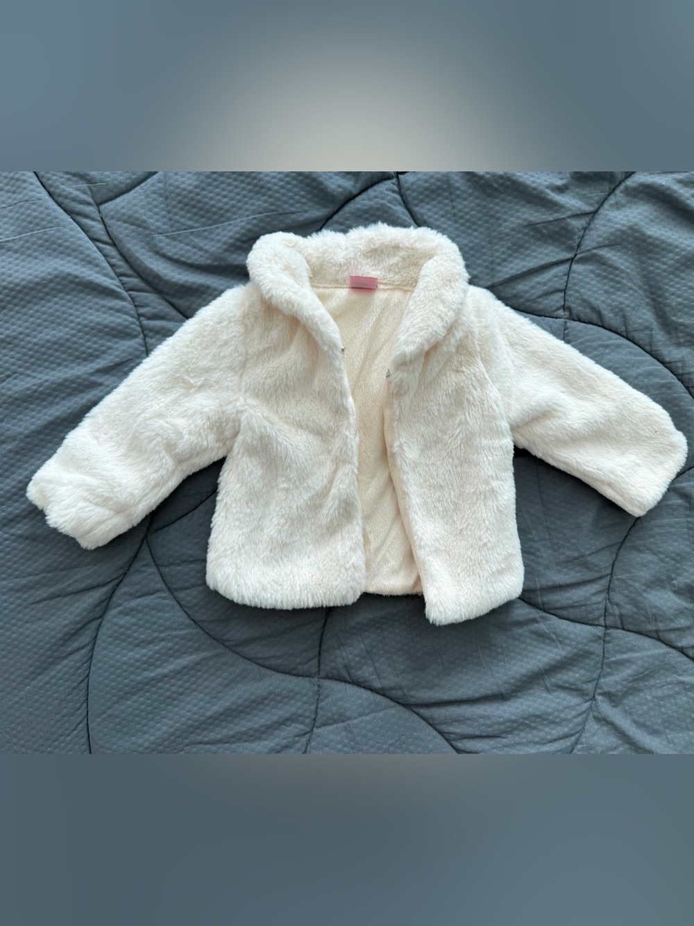 OshKosh B'gosh Cream Faux Fur Puffer Jacket - 6 months - 74 cm- NWOT
